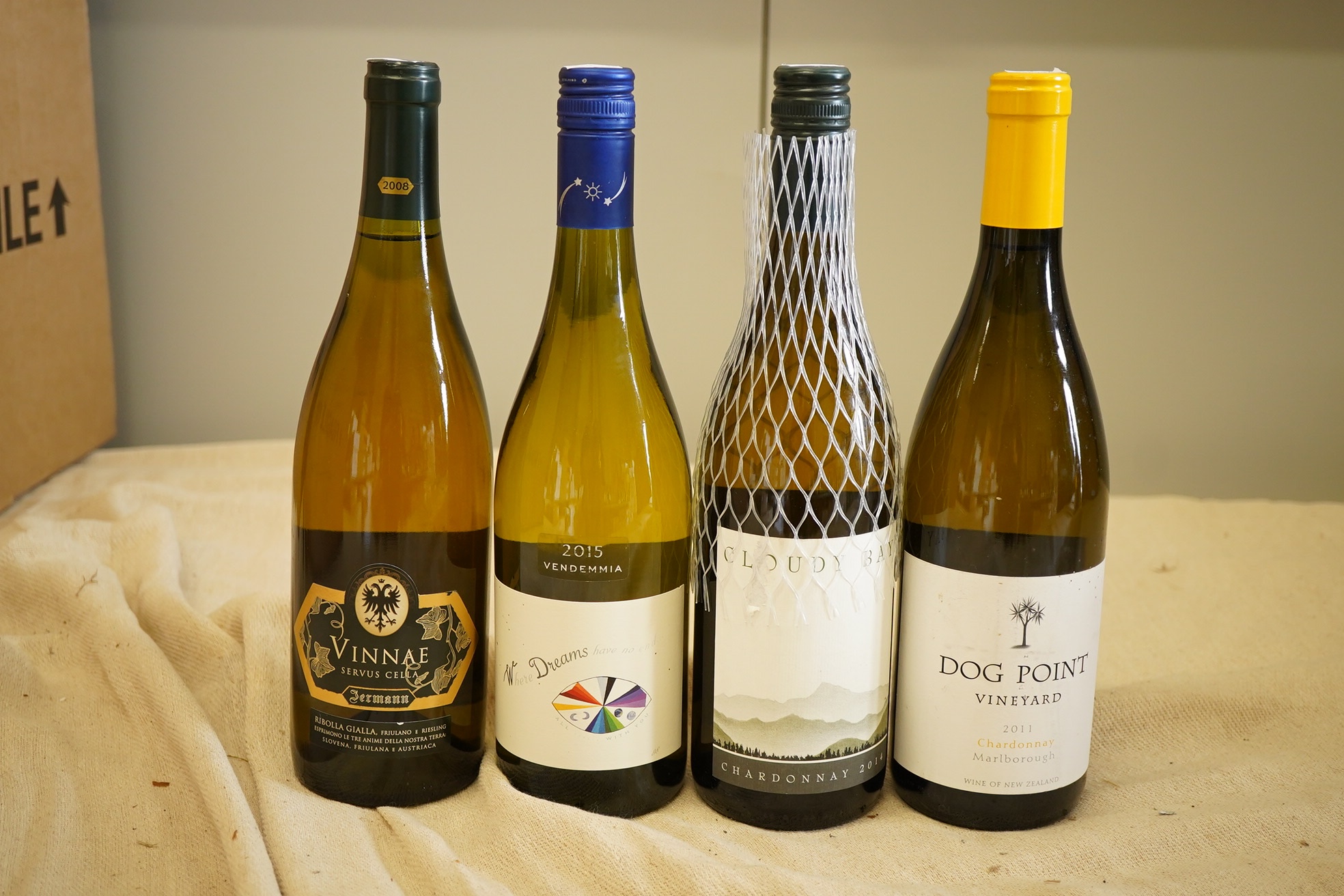 A mixed parcel of white wine